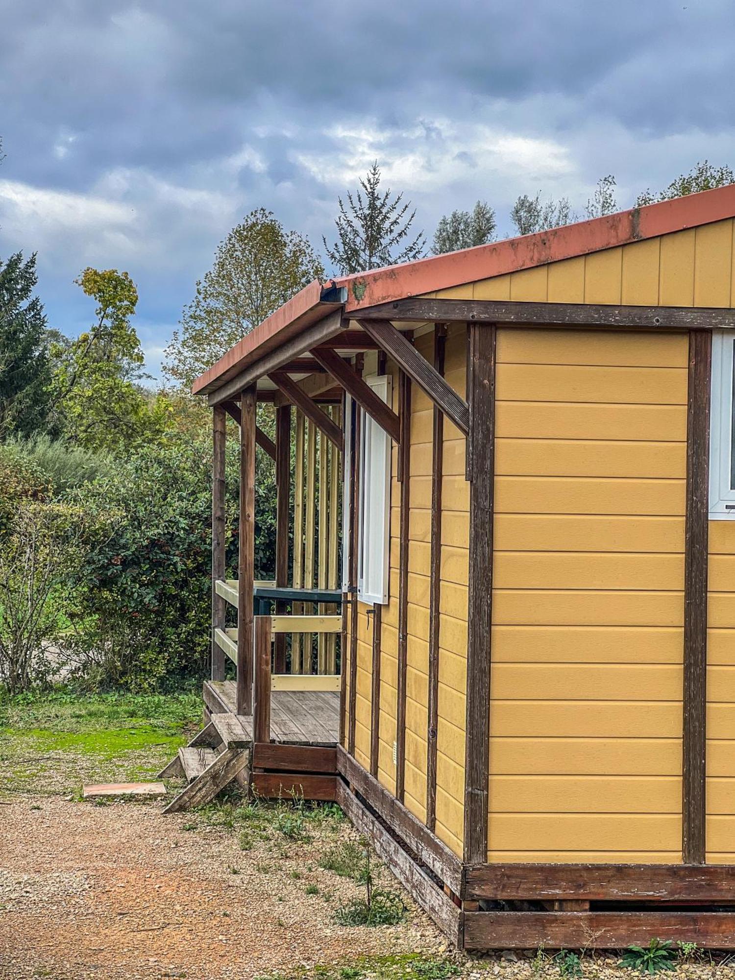 Onlycamp Camping Le Champ D'Ete Reyssouze Bagian luar foto